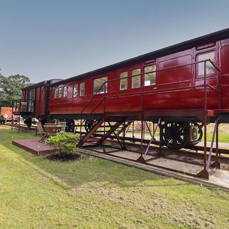 The Carriage At High Barn Heritage ハルステッド エクステリア 写真