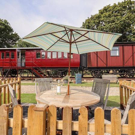 The Carriage At High Barn Heritage ハルステッド エクステリア 写真