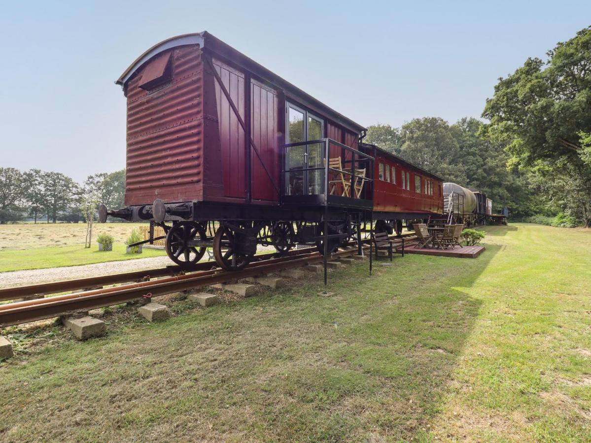 The Carriage At High Barn Heritage ハルステッド エクステリア 写真