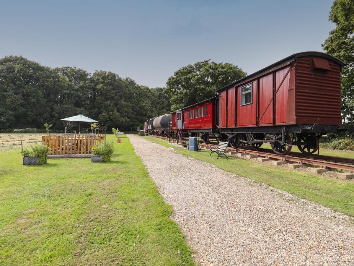 The Carriage At High Barn Heritage ハルステッド エクステリア 写真